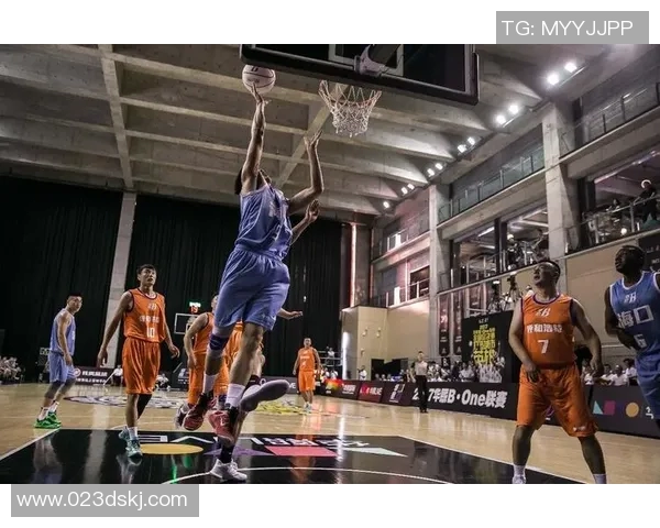 子弹队与阿德莱德的激烈对决展现篮球魅力与团队精神的巅峰较量