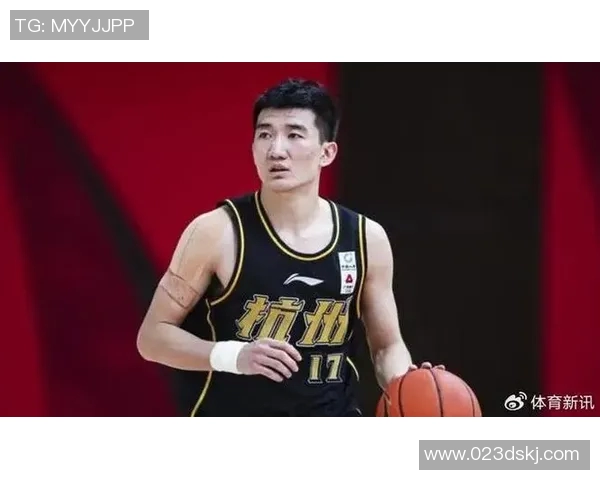 孙铭徽的篮球之路：从默默无闻到闪耀赛场的传奇成长故事