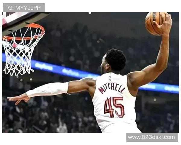 季后赛激战：灰熊与雷霆的巅峰对决谁将晋级下一轮