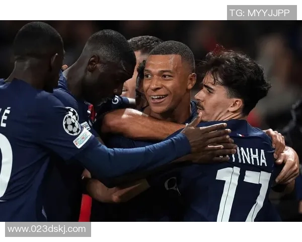 多特蒙德与巴黎圣日耳曼首回合激战回顾与精彩瞬间分析 多特蒙德与巴黎圣日耳曼首回合激战回顾与精彩瞬间分析