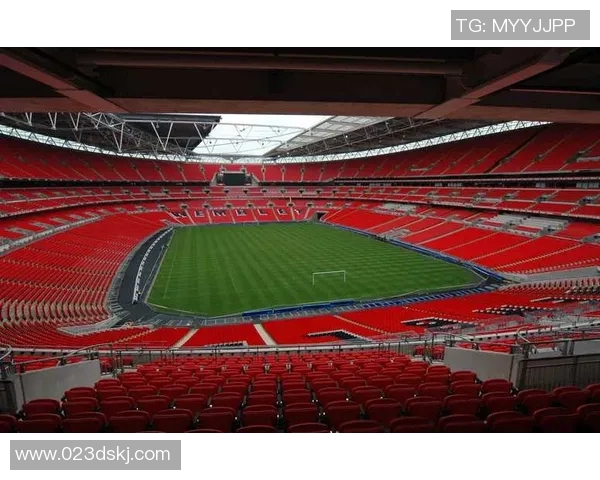 欧冠门票系统瘫痪数万球迷苦等12小时争抢梦幻名额