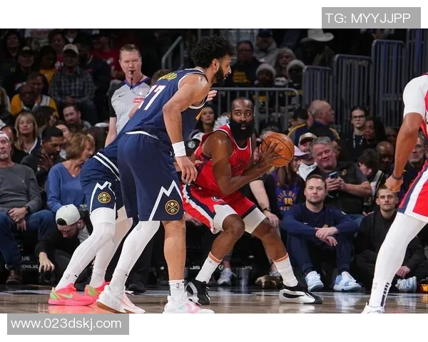 NBA季后赛快船与勇士精彩对决直播全程回顾与分析 NBA季后赛快船与勇士精彩对决直播全程回顾与分析