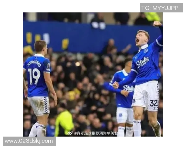 埃弗顿与曼城的对决谁能笑到最后分析双方实力与战术布局 埃弗顿与曼城的对决谁能笑到最后分析双方实力与战术布局