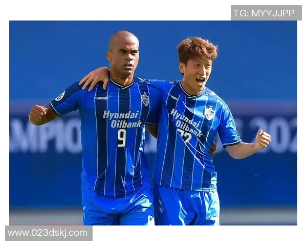 江原FC与蔚山现代激战正酣谁能在这场对决中笑到最后