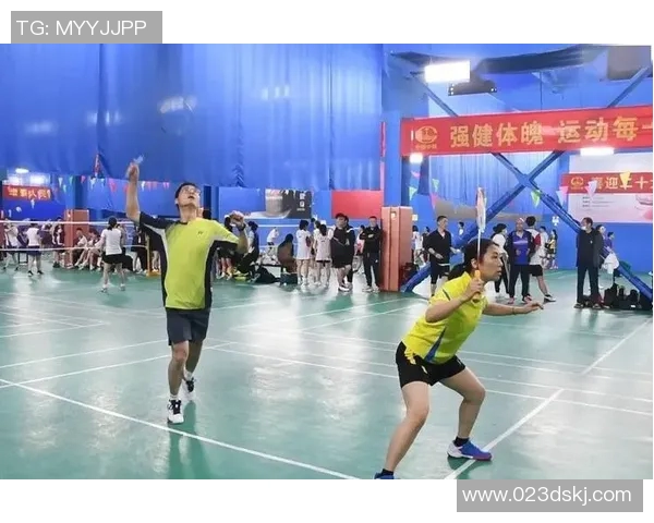 杭州羽毛球队战术解析与运营体系探讨助力羽毛球发展