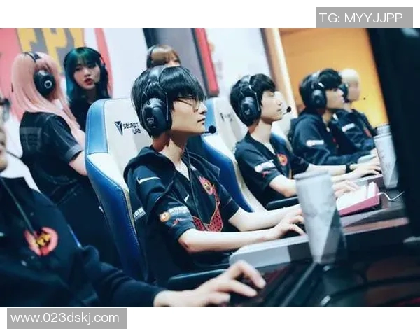 DOTA2专题分析:深入探讨FPX战队在比赛中的战术与经验分享 DOTA2专题分析:深入探讨FPX战队在比赛中的战术与经验分享